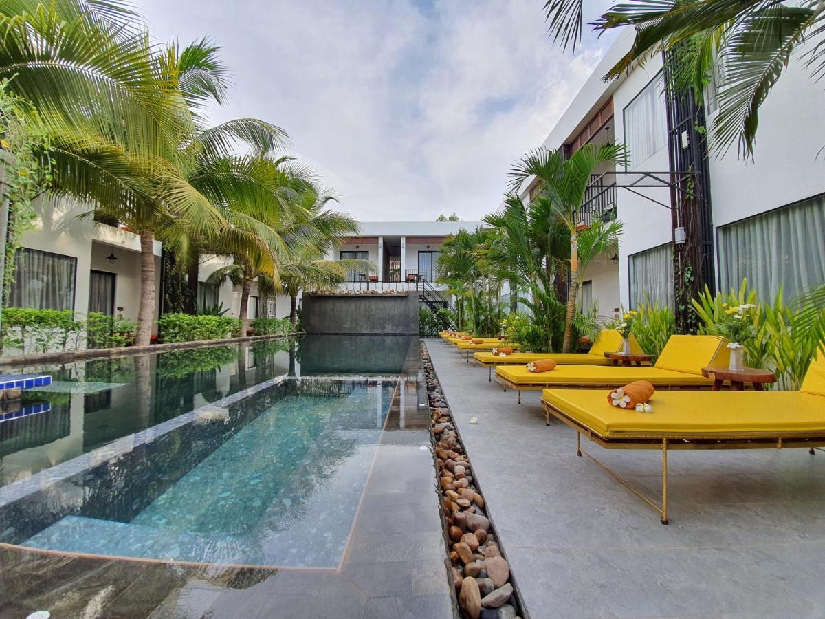 Central Corner D'Angkor Siem Reap Exterior photo