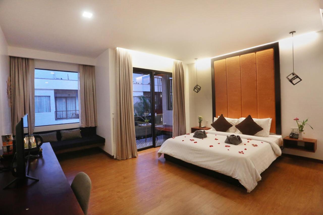 Central Corner D'Angkor Siem Reap Exterior photo