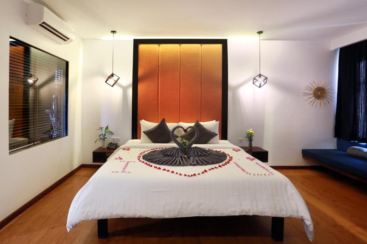 Central Corner D'Angkor Siem Reap Exterior photo